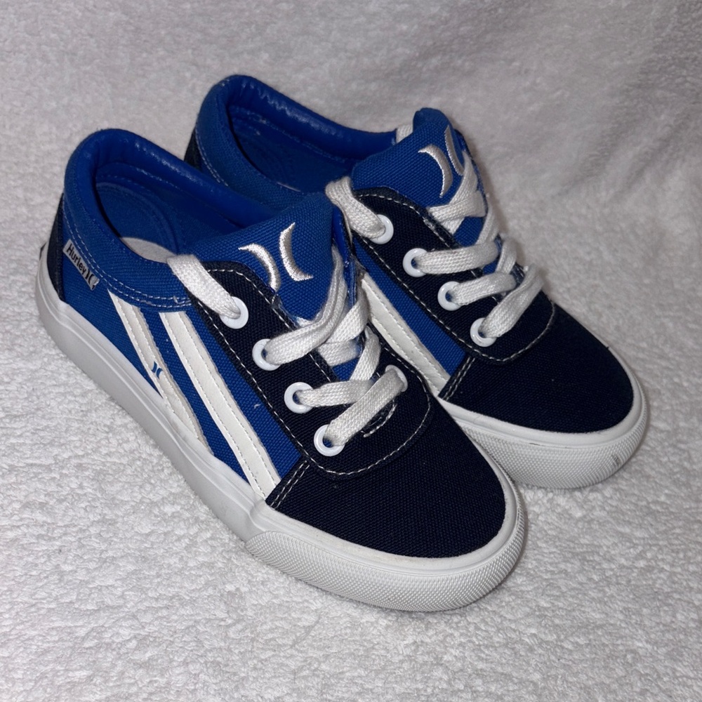 Hurley Boardy Lace-up Skateboard Shoe - Low top Lace-up Sneaker Sz 12 kids